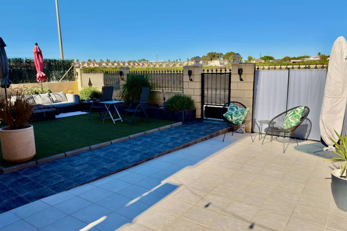 Revente - Villa - Guardamar del Segura - El Raso