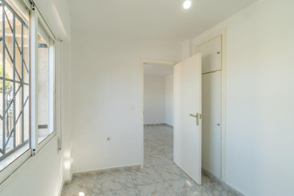 Reventa - Terraced house - Torrevieja - Carrefour