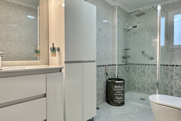 Herverkoop - Appartement  - Orihuela Costa - Playa Flamenca