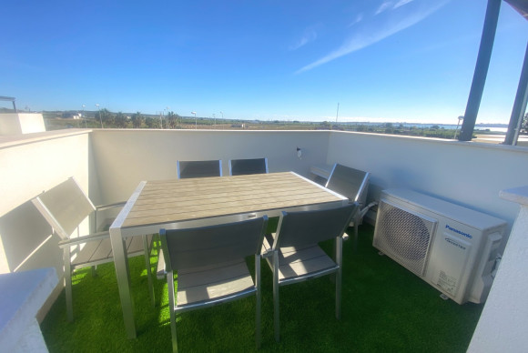 Herverkoop - Vrijstaande Villa - Ciudad Quesada - Pueblo Bravo