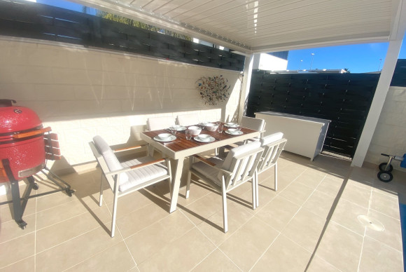 Herverkoop - Vrijstaande Villa - Ciudad Quesada - Pueblo Bravo