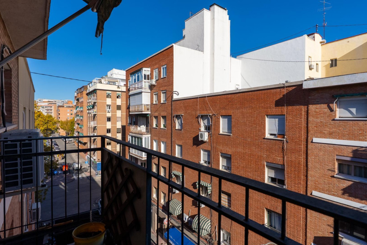 Herverkoop - Appartement  - Madrid - Moscardó