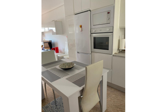 Herverkoop - Appartement  - Torrevieja - Estacion de autobuses