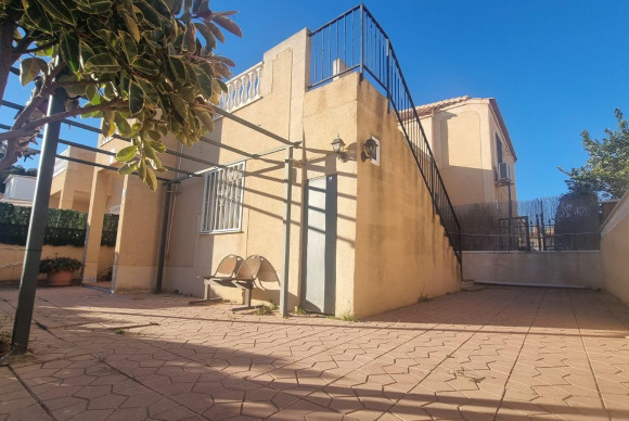 Herverkoop - Woning - Torrevieja - Torretas