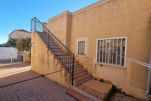 Herverkoop - Woning - Torrevieja - Torretas