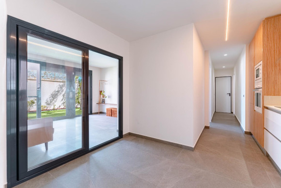 Herverkoop - Villa - San Miguel de Salinas - Costa blanca sur