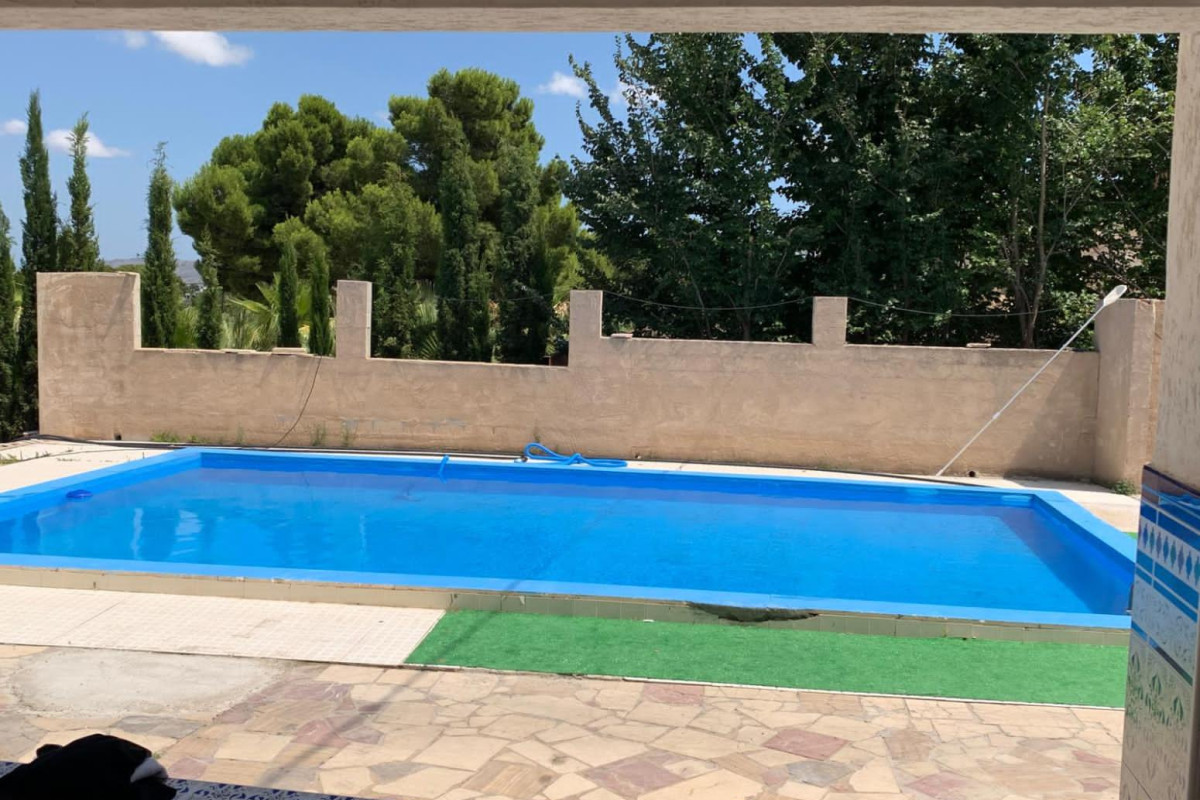 Herverkoop - Landelijke woning - Novelda