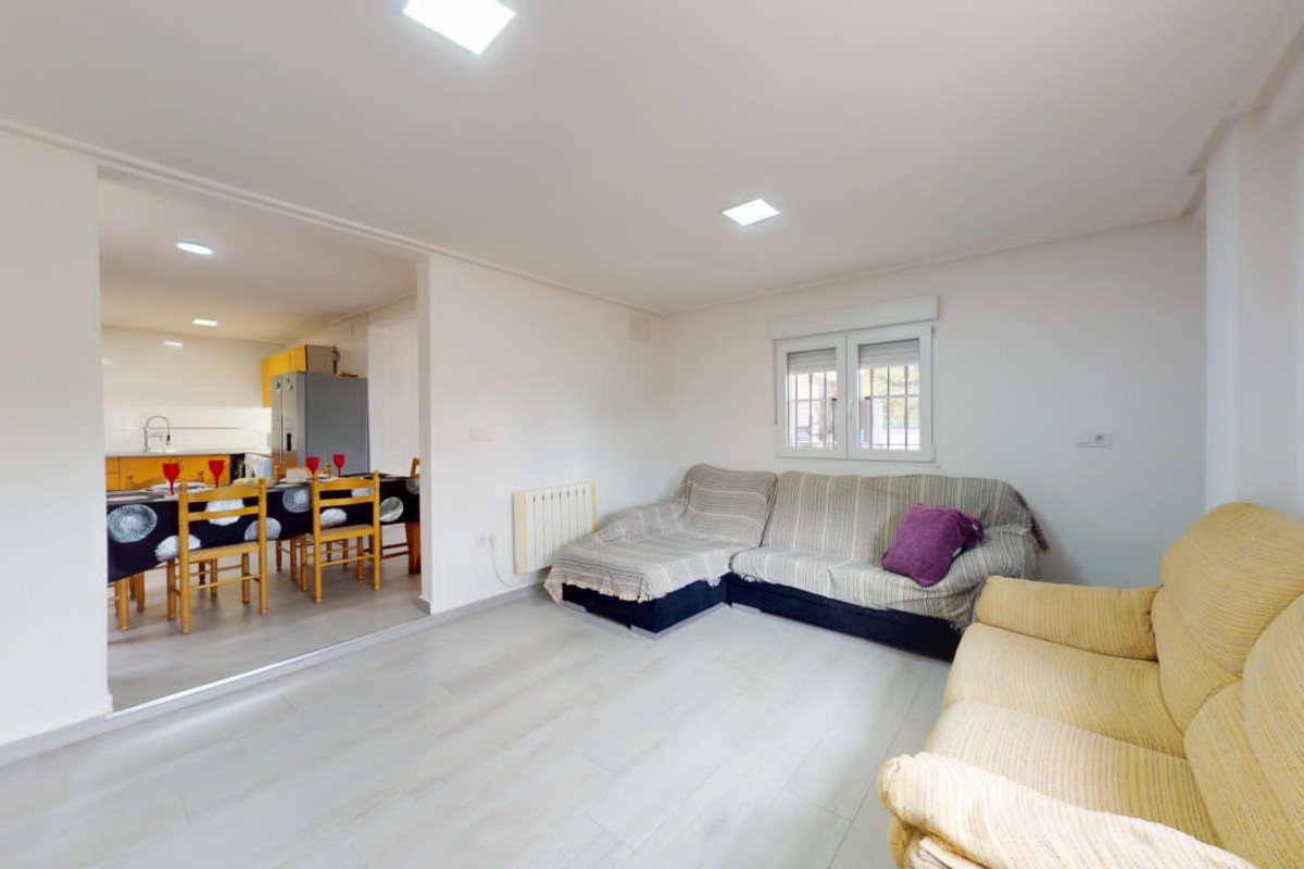 Herverkoop - Landelijke woning - Novelda