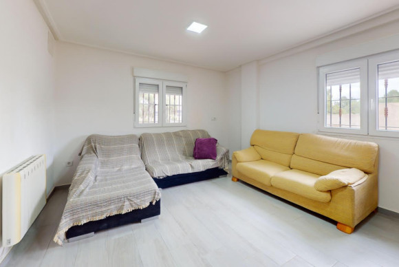 Herverkoop - Landelijke woning - Novelda