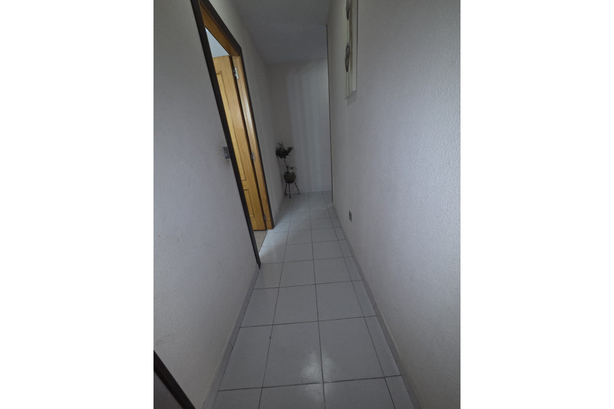 Reventa - Apartamento / piso - Torrevieja