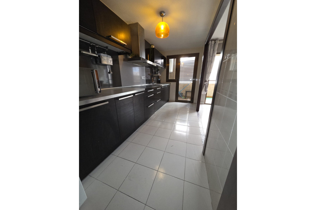 Reventa - Apartamento / piso - Torrevieja