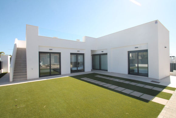 Herverkoop - Villa - Pilar de la Horadada