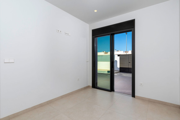 Resale - Apartment  - Pilar de la Horadada