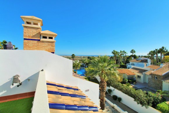 Reventa - Adosado - Villamartin - Las Violetas