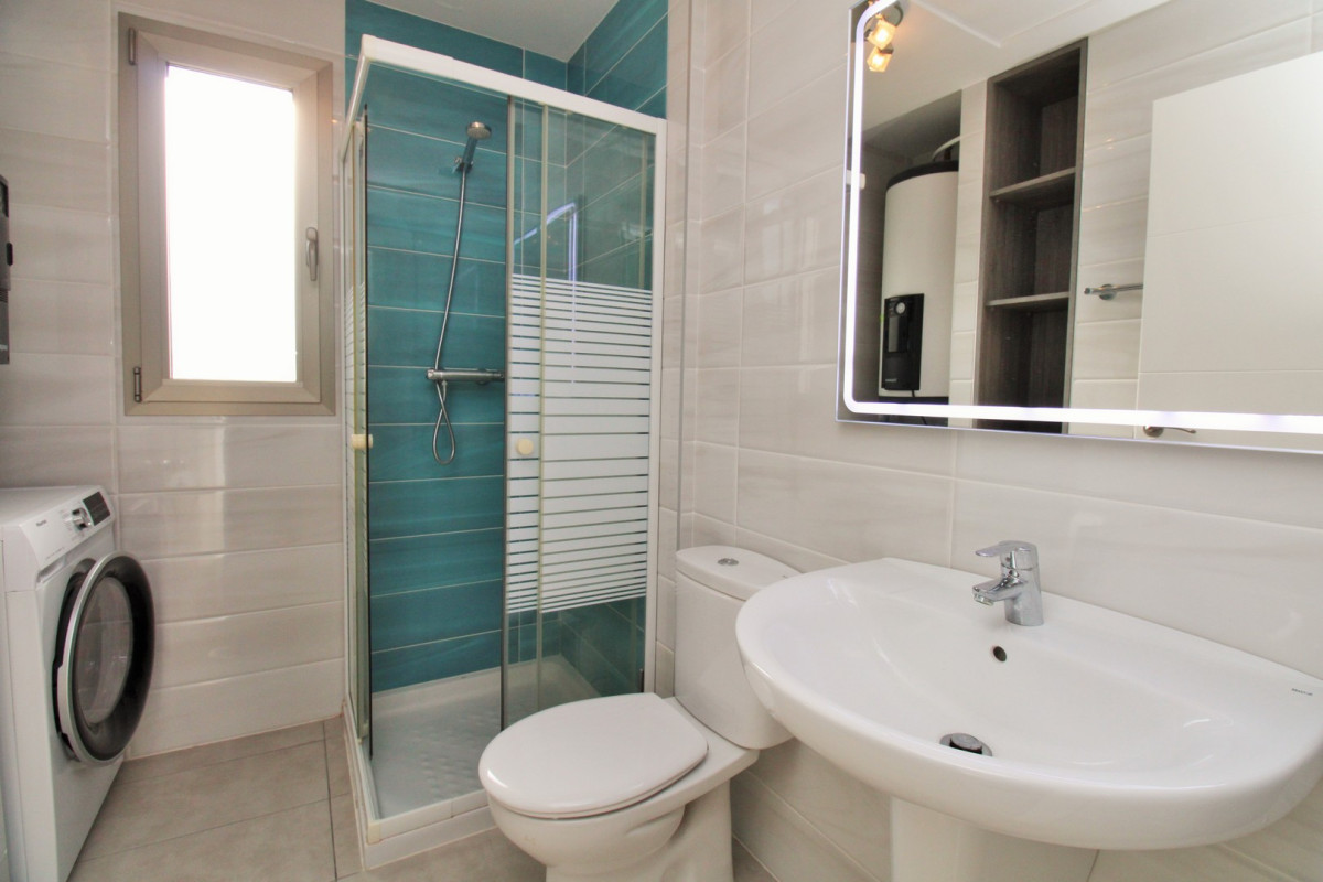 Herverkoop - Appartement  - Villamartin - Los Dolses