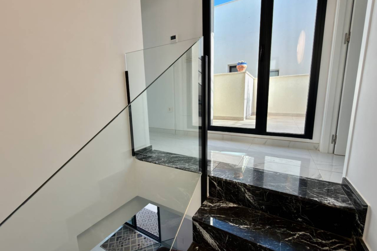 Revente - Villa - Los Montesinos - La Herrada