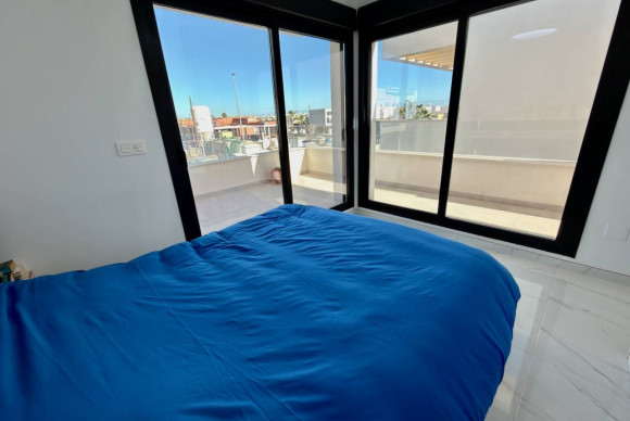 Revente - Villa - Los Montesinos - La Herrada