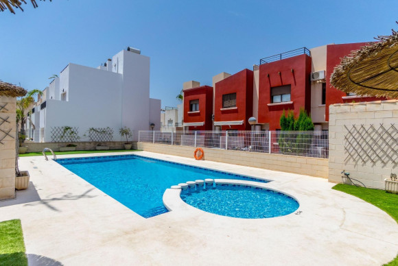 Herverkoop - Woning - Torrevieja - Aguas Nuevas