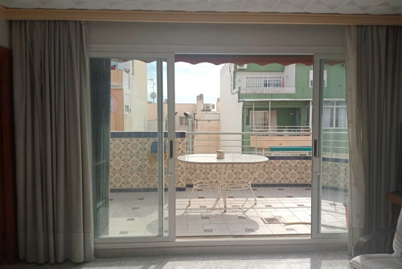 Herverkoop - Appartement  - Benidorm - Centro
