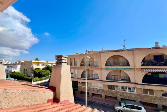 Herverkoop - Triplex - Torrevieja - Habaneras