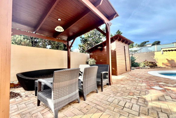 Revente - Villa - Torrevieja - Torre la mata