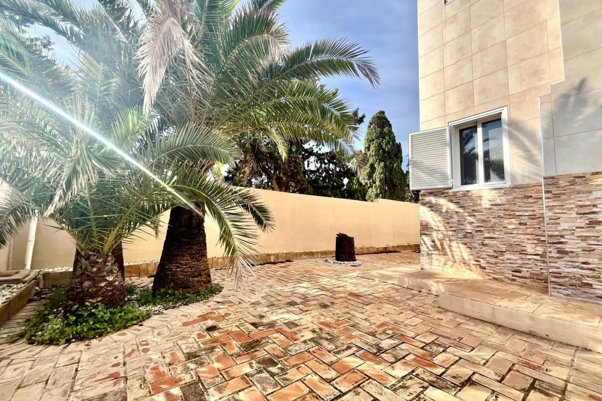 Revente - Villa - Torrevieja - Torre la mata