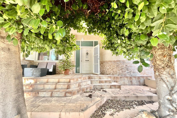 Revente - Villa - Torrevieja - Torre la mata