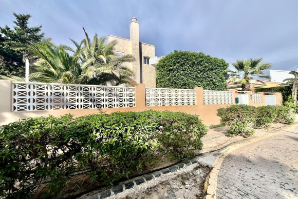 Revente - Villa - Torrevieja - Torre la mata