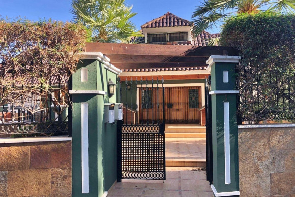 Herverkoop - LUXE VILLA - El Palmar