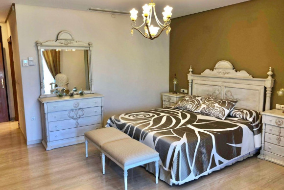 Herverkoop - LUXE VILLA - El Palmar