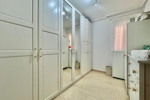 Herverkoop - Appartement  - Torrevieja - Centro