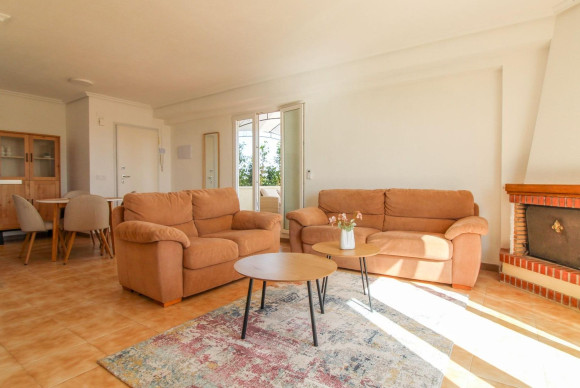 Herverkoop - Buhardilla - Orihuela Costa - Rocio del Mar