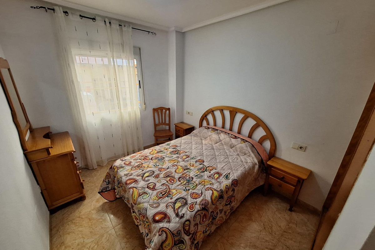 Lange Termijn Verhuur - Appartement  - Torrevieja - Centro