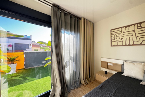 Revente - Appartement - Torrevieja - Playa del Cura