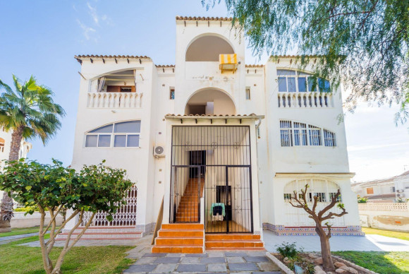 Herverkoop - Appartement  - Torrevieja - Calas blanca