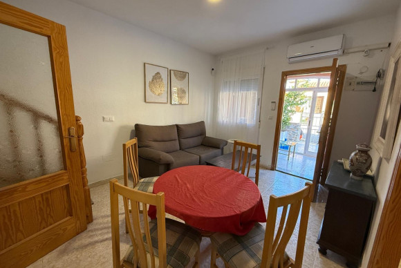 Revente - Casa Tipo Dúplex - Torrevieja - Torretas