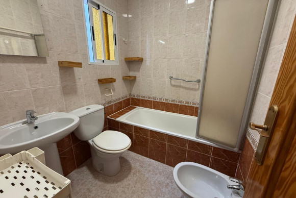 Revente - Casa Tipo Dúplex - Torrevieja - Torretas