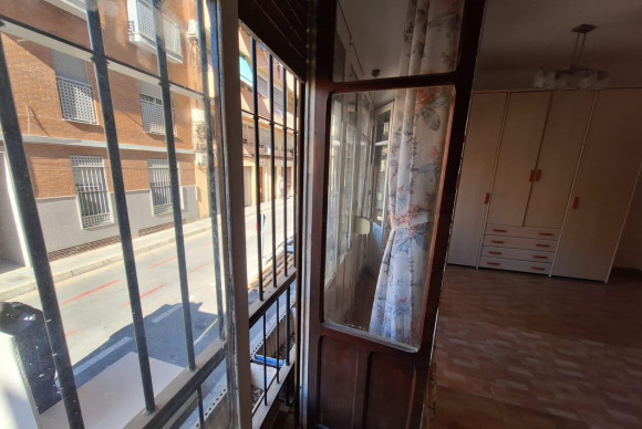 Herverkoop - Entresuelo - Alicante - Carolinas Altas