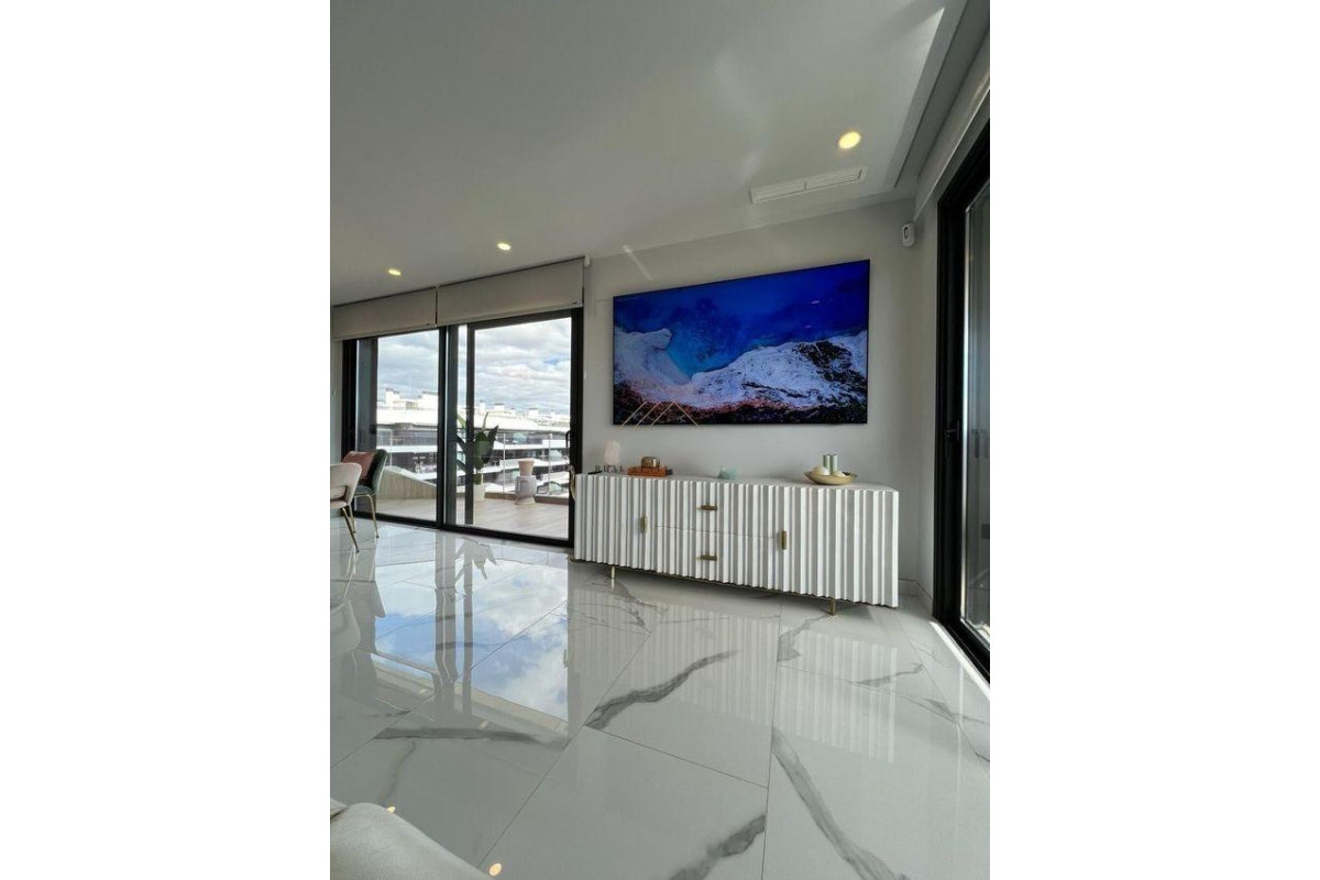 Herverkoop - Penthouse Dúplex - Alicante - Pau V