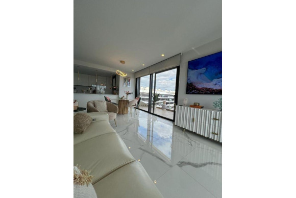 Herverkoop - Penthouse Dúplex - Alicante - Pau V