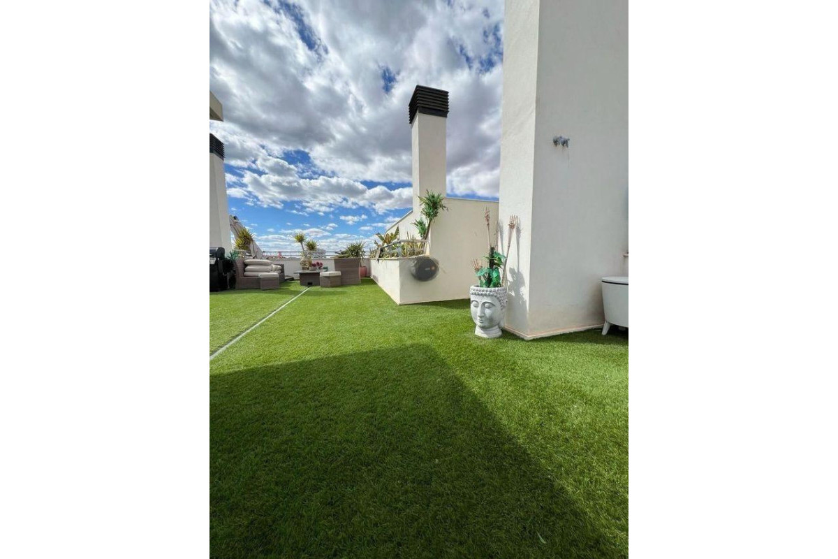 Herverkoop - Penthouse Dúplex - Alicante - Pau V