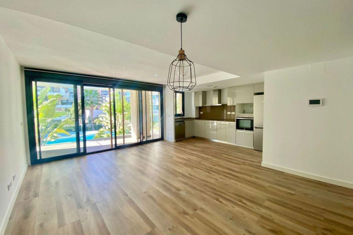 Herverkoop - Appartement  - Alicante - Pau V