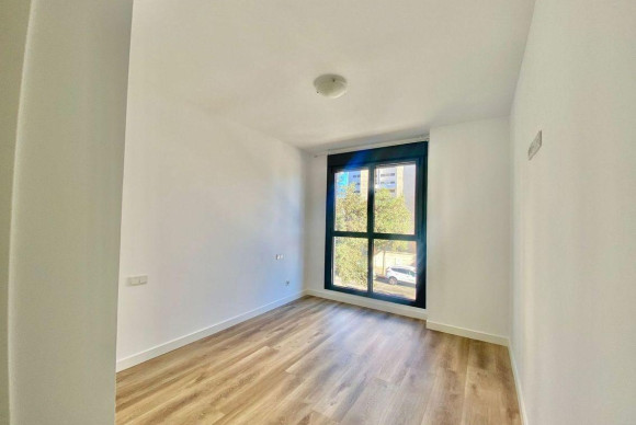Herverkoop - Appartement  - Alicante - Pau V