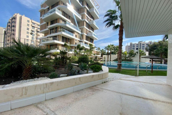 Herverkoop - Appartement  - Alicante - Pau V