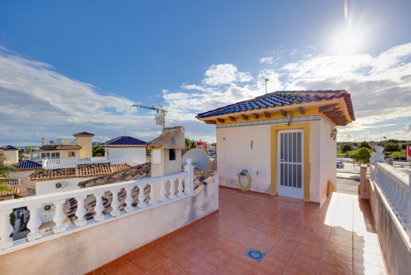 Herverkoop - Villa - Orihuela Costa - Playa Flamenca