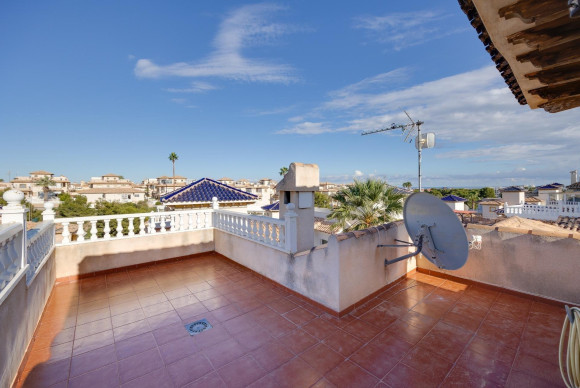 Herverkoop - Villa - Orihuela Costa - Playa Flamenca