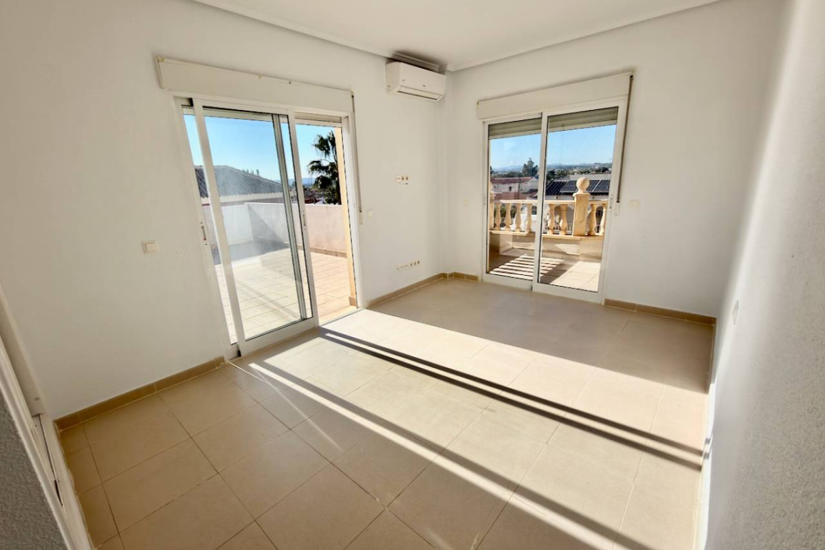 Resale - Villa - Ciudad Quesada