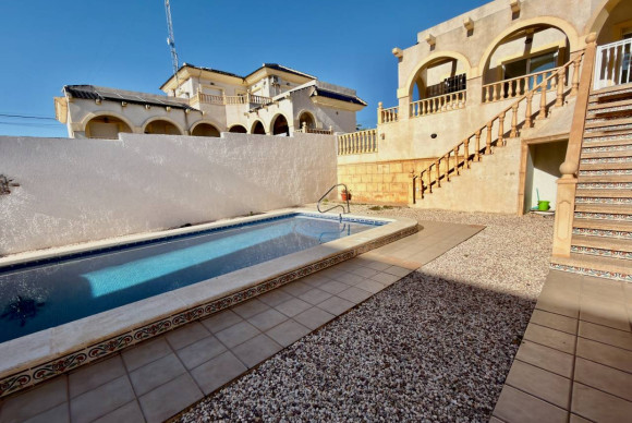 Resale - Villa - Ciudad Quesada