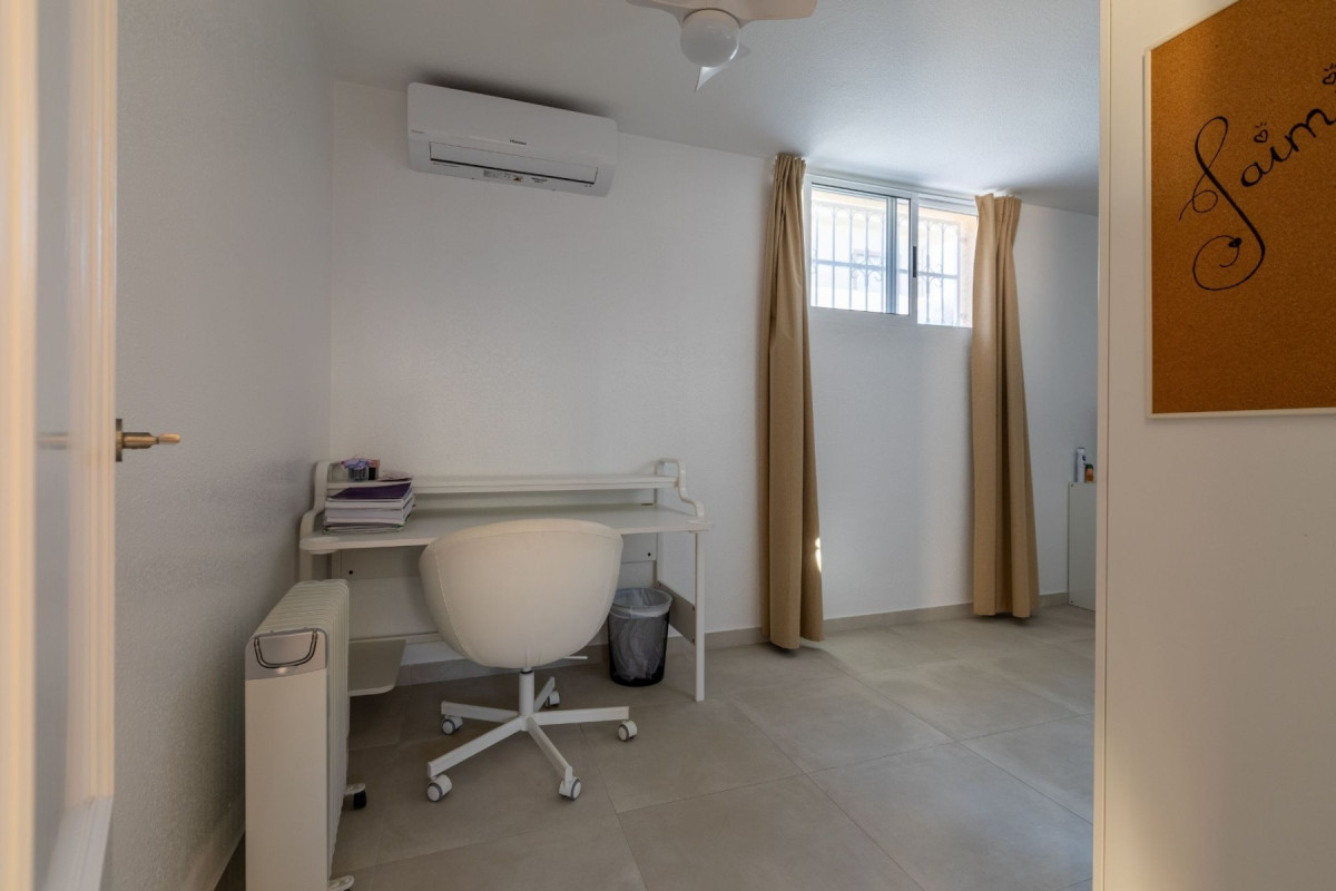 Herverkoop - Vrijstaande Villa - Benimar - Benimar I