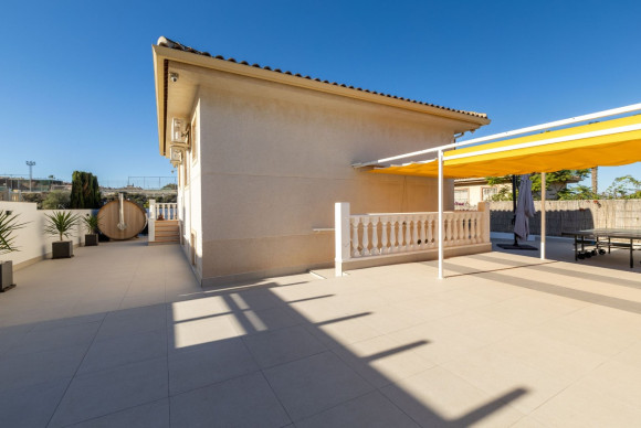 Herverkoop - Vrijstaande Villa - Benimar - Benimar I